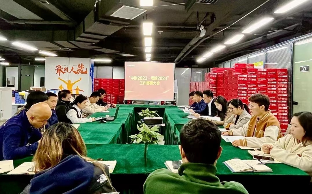 湖南快盈VIII管理有限公司 湖南快盈VIII管理有限公司